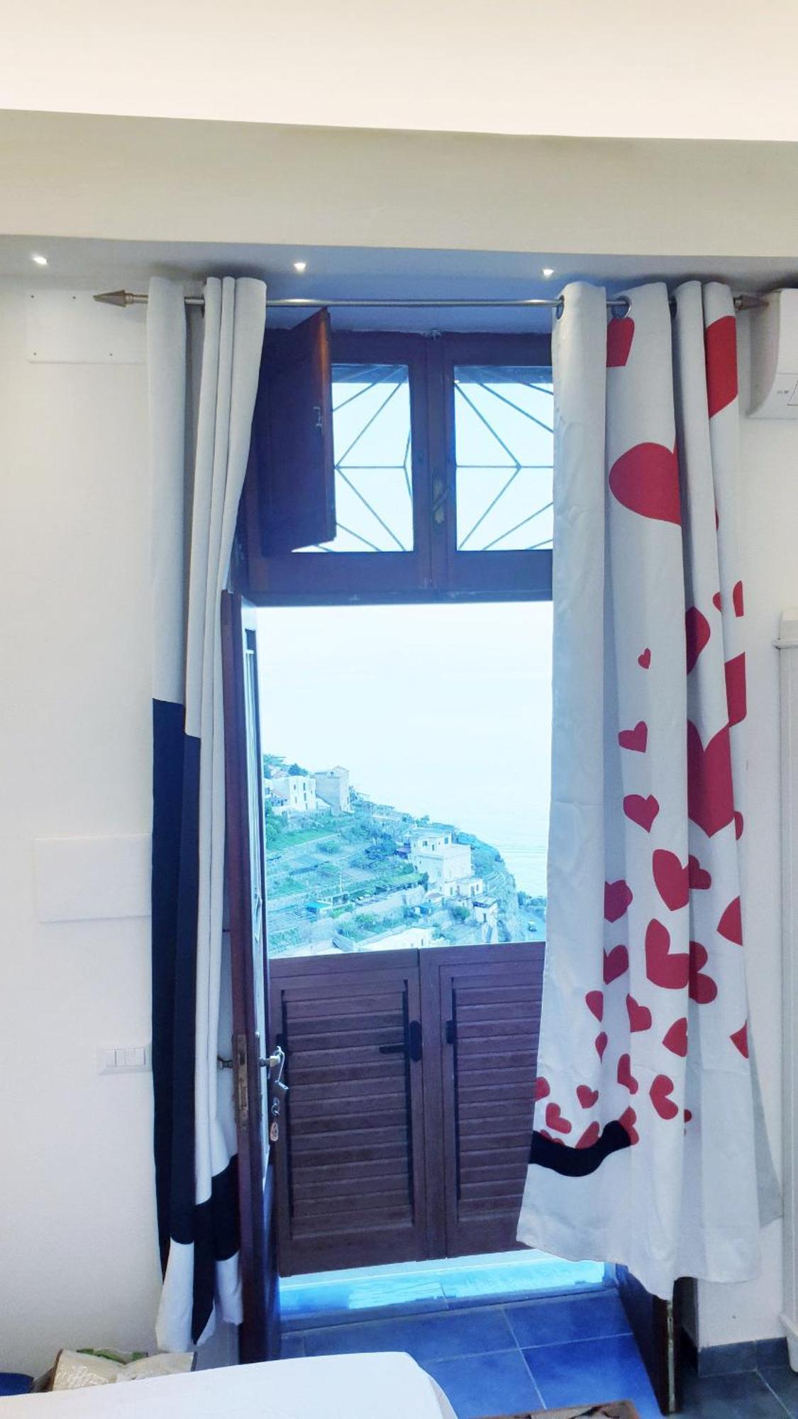 Amalfi Rooms Duoglio Beach -Amazing Seaview Экстерьер фото